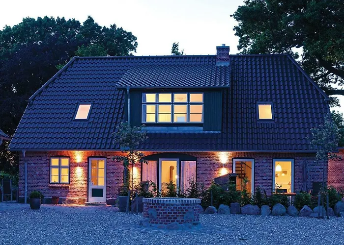 Lovely In With Kitchen *